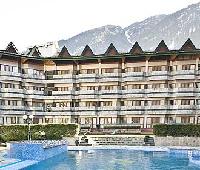 The Piccadily, Manali