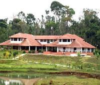 Kadkani River Resort
