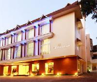 Hotel Devaragam