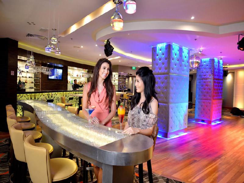 PARKROYAL on Kitchener Road