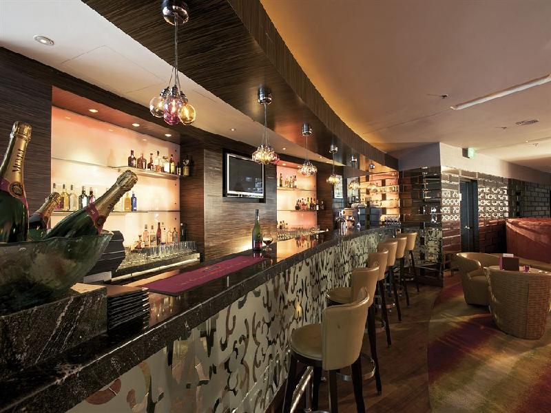 PARKROYAL on Kitchener Road