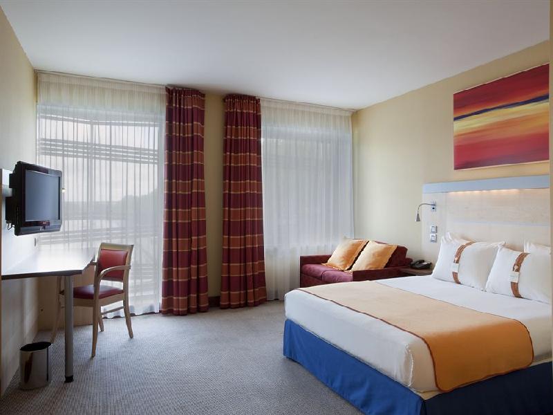 Holiday Inn Express Paris-Canal de la Villette