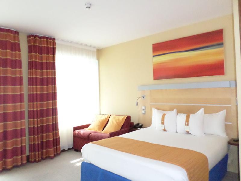 Holiday Inn Express Paris-Canal de la Villette