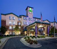 Holiday Inn Express & Suites Vadnais Heights
