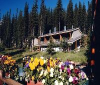 Moraine Lake Lodge