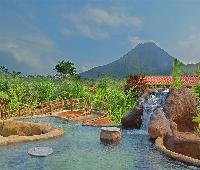 Volcano Lodge and Springs