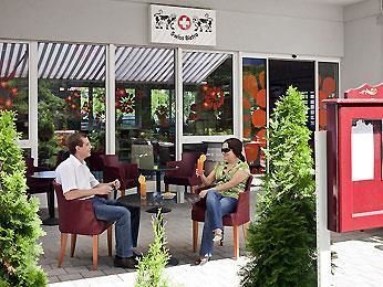 ibis Zurich Messe-Airport