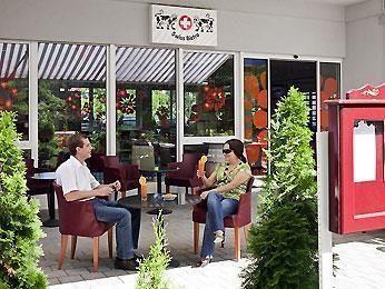 ibis Zurich Messe-Airport