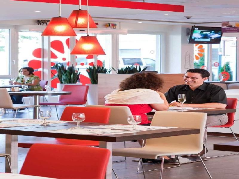 ibis Zurich Messe-Airport