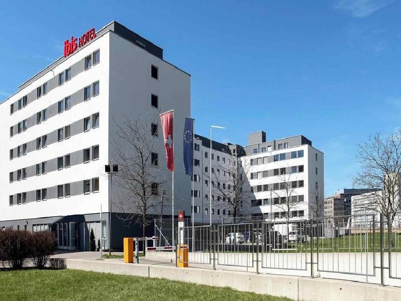 ibis Zurich Messe-Airport