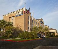 Ayres Inn & Suites Ontario at the Mills Mall