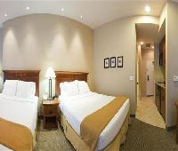 Holiday Inn Express Hotel & Suites Ventura