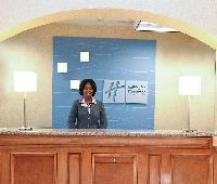Holiday Inn Express & Suites Fultondale