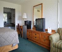 Econo Lodge Inn & Suites Spokane