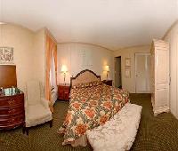 Rodeway Inn and Suites The Broker