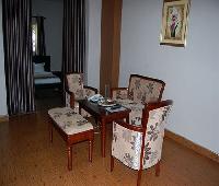 Luxe Suites Hotel