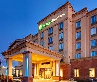 Holiday Inn Express Suites Newmarket