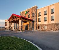Holiday Inn Express and Suites Browning