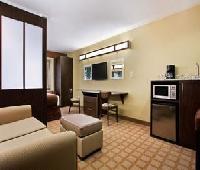 Microtel Inn & Suites by Wyndham Breaux Bridge