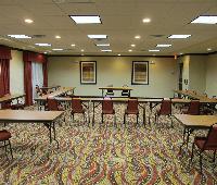 Holiday Inn Express & Suites Wheeling