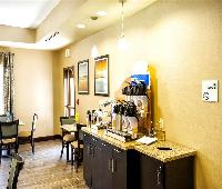Holiday Inn Express Hotel & Suites Natchez South