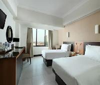 Hotel Santika Pandegiling Surabaya