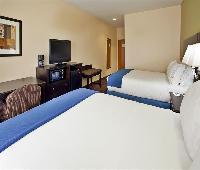 Holiday Inn Express Hotel and Suites Pryor