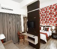 Solo Paragon Hotel & Residences