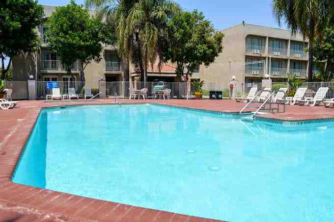Airtel Plaza Hotel