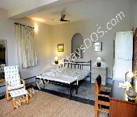Green bed n breakfast estate in Jaipur close to the Airport