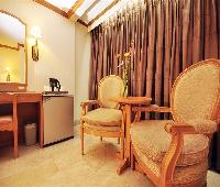 Palm Plaza Hotel