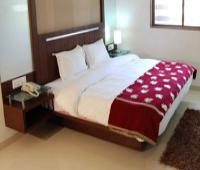 Yes Stays Sayajigunj