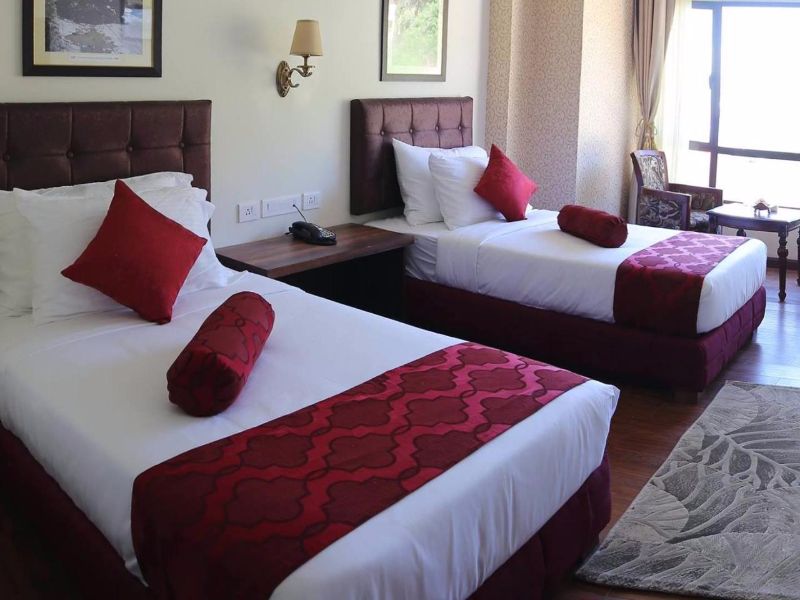 Crescent Resort