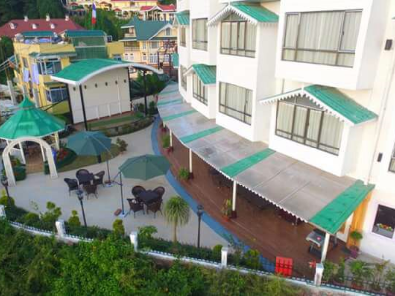 Crescent Resort