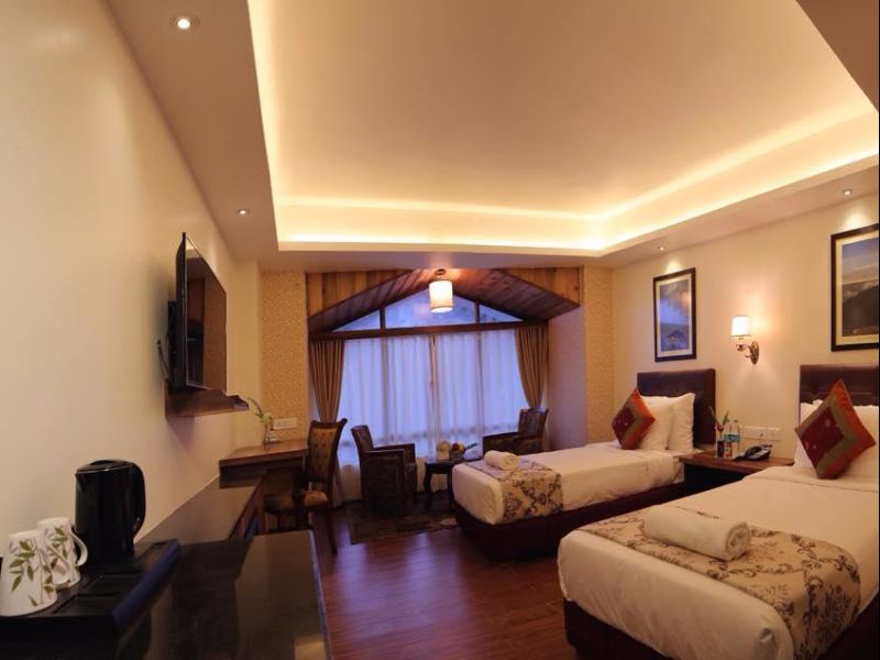 Crescent Resort