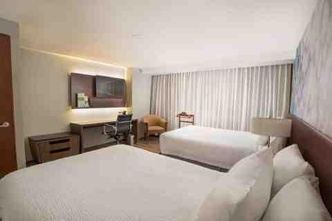 Courtyard by Marriott Mexico City Revolucion